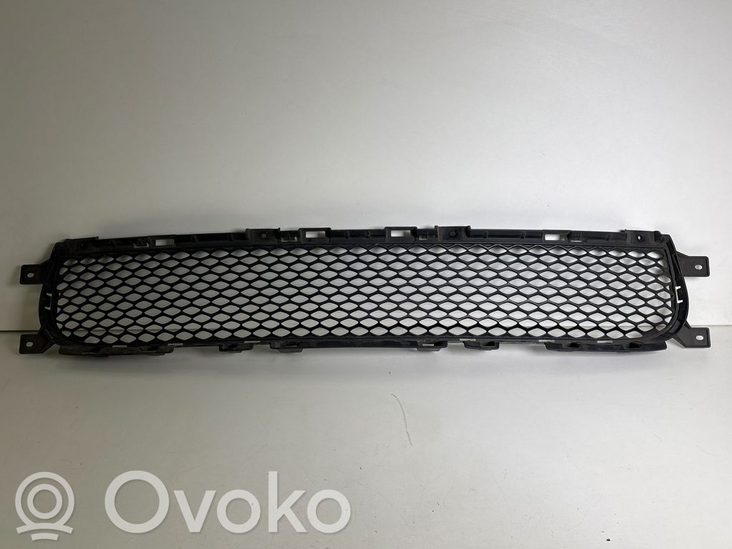 Dodge Durango III Front bumper lower grill 