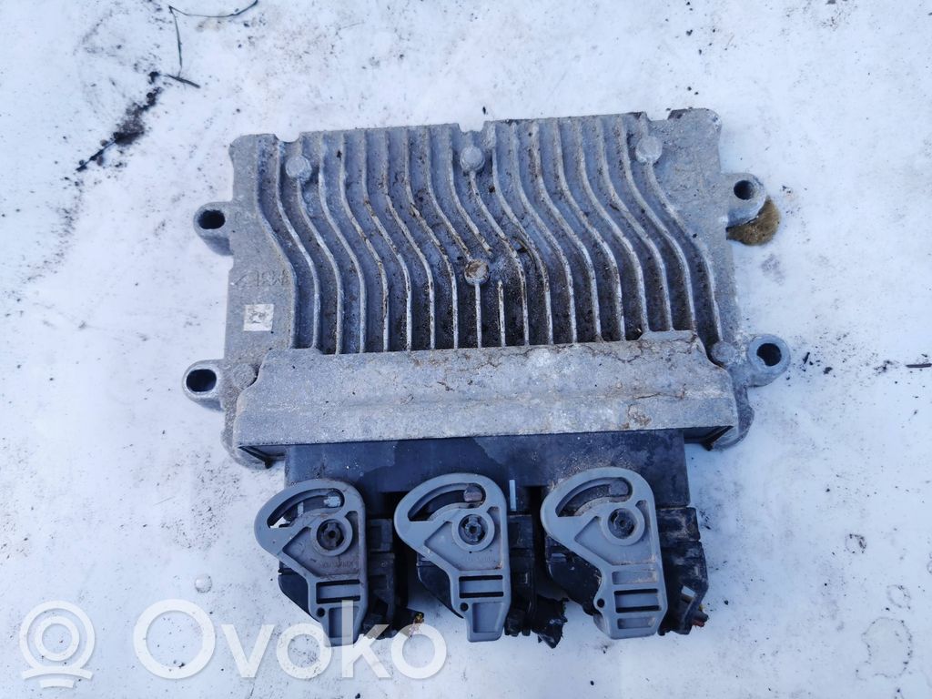 Peugeot 206+ Engine control unit/module 