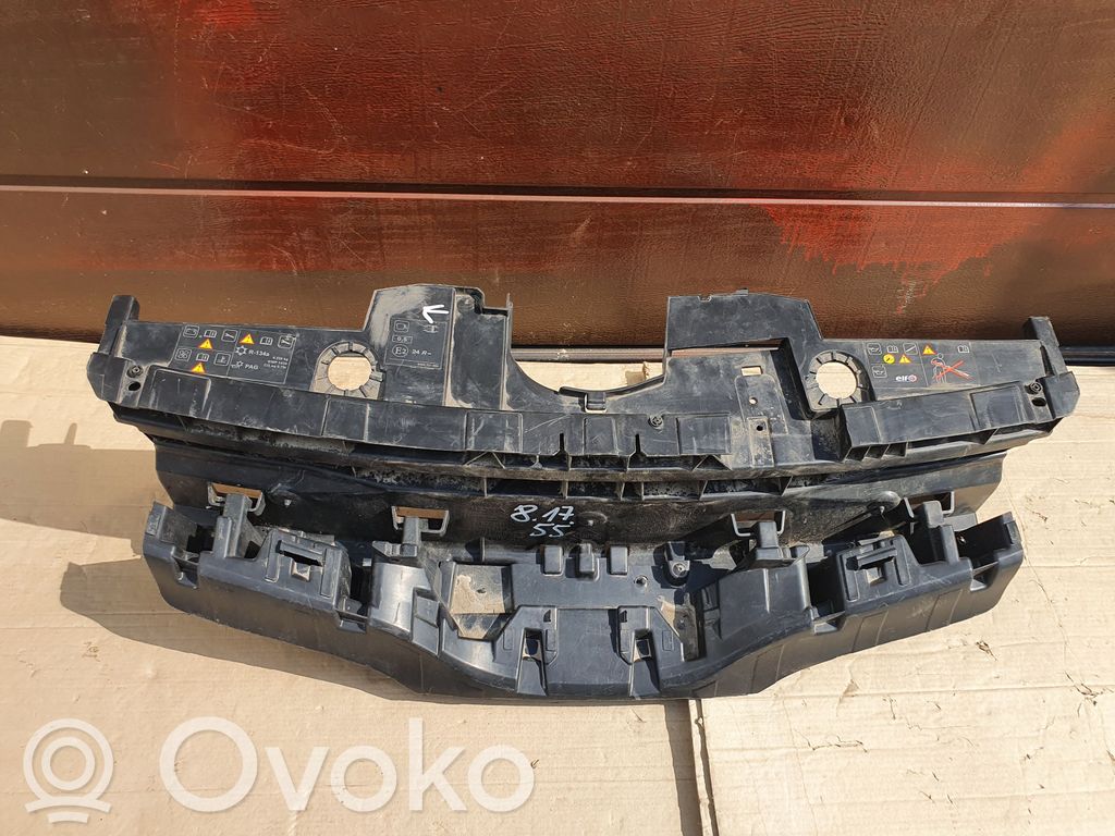 Renault Kangoo II Traversa di supporto paraurti anteriore 