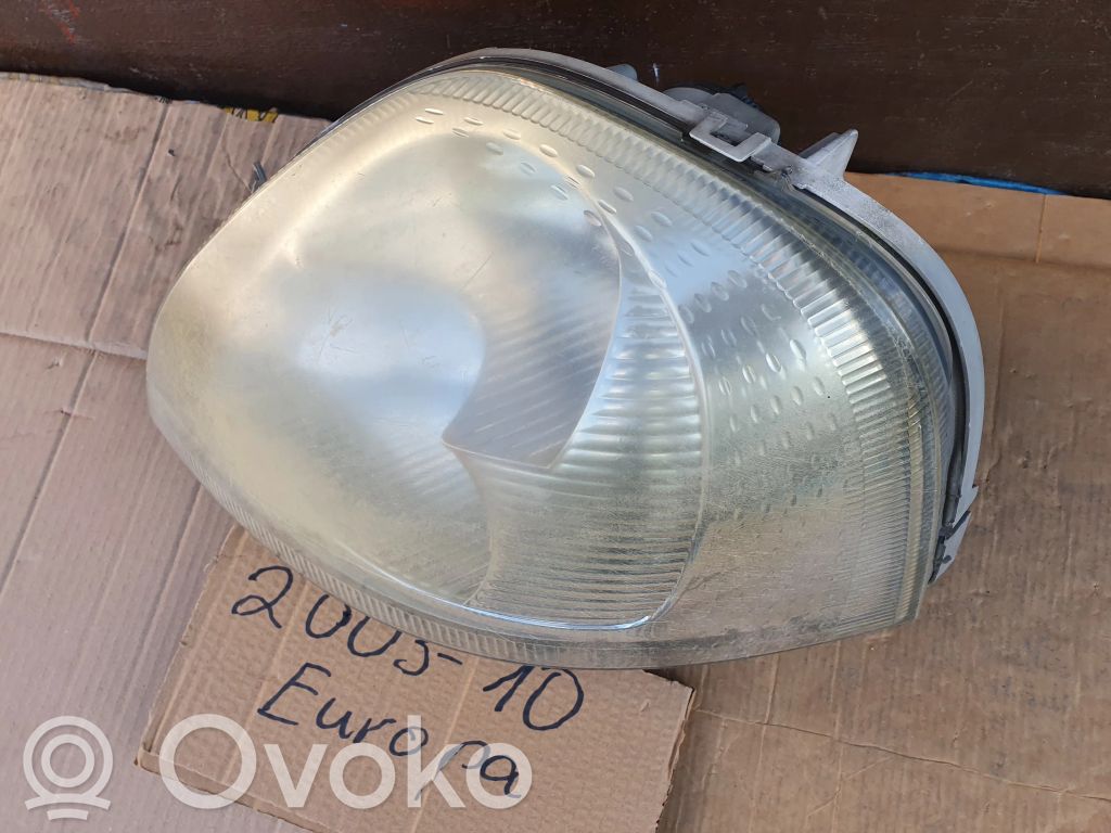 Renault Master II Headlight/headlamp 