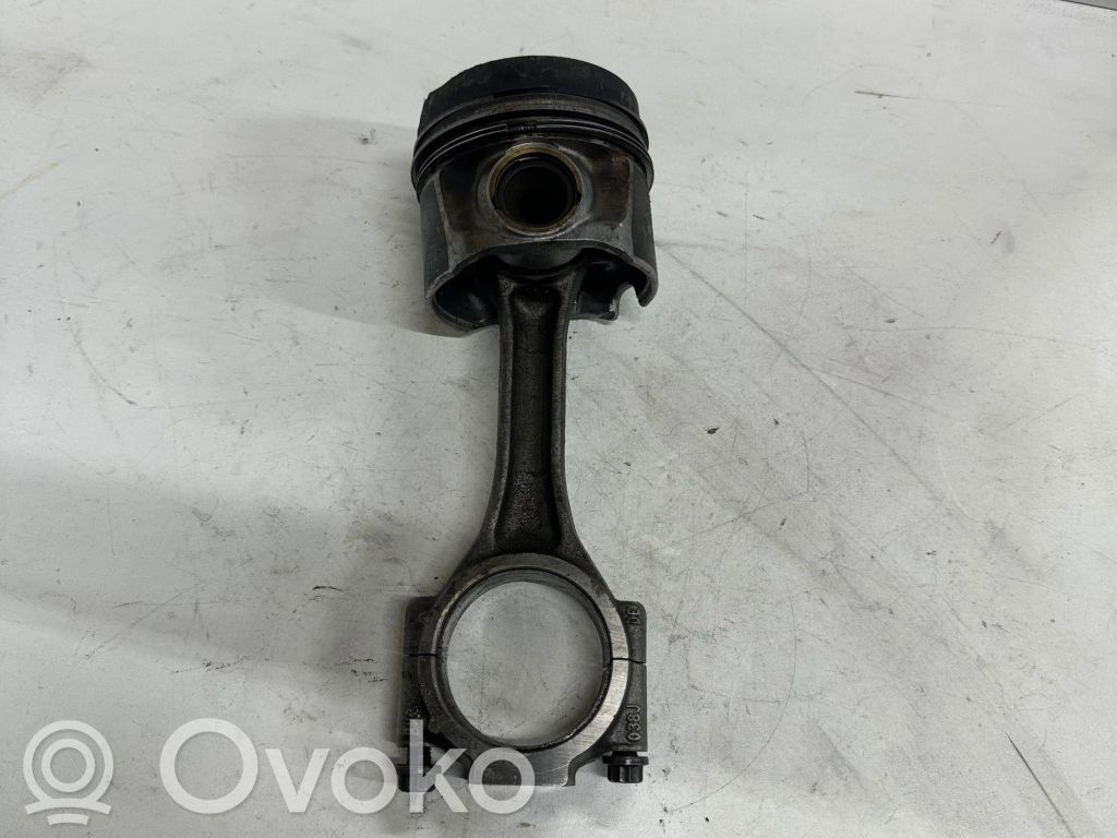 Volkswagen Transporter - Caravelle T5 Piston with connecting rod 