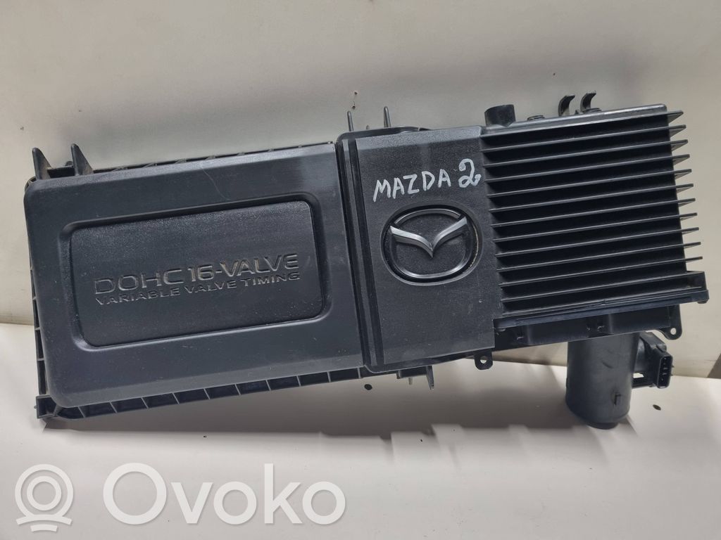 Mazda 2 Air filter box 