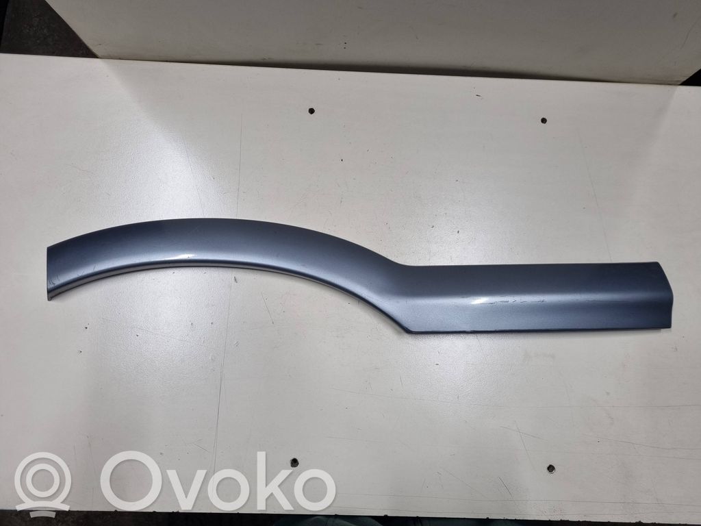 Opel Zafira A Listwa tylnego błotnika 