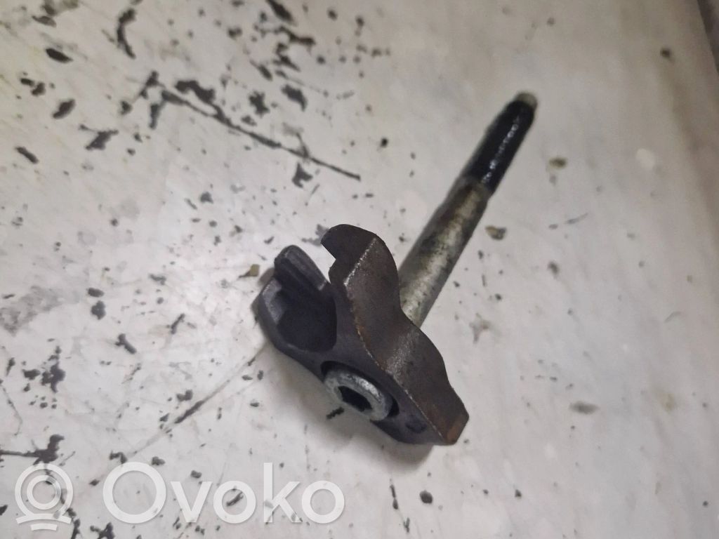Citroen C5 Abrazadera del inyector de combustible 