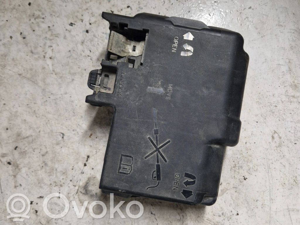 Opel Meriva B Fuse box set 