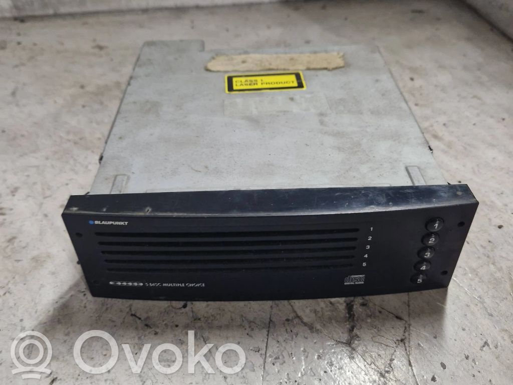 Peugeot 307 CD/DVD changer 