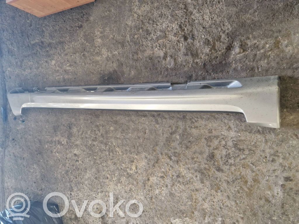 Volvo V70 Slenkstis 