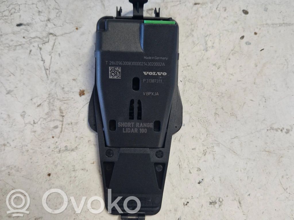 Volvo V70 Windshield/windscreen camera 