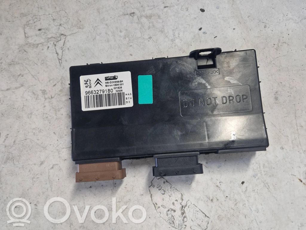 Citroen C6 Seat control module 
