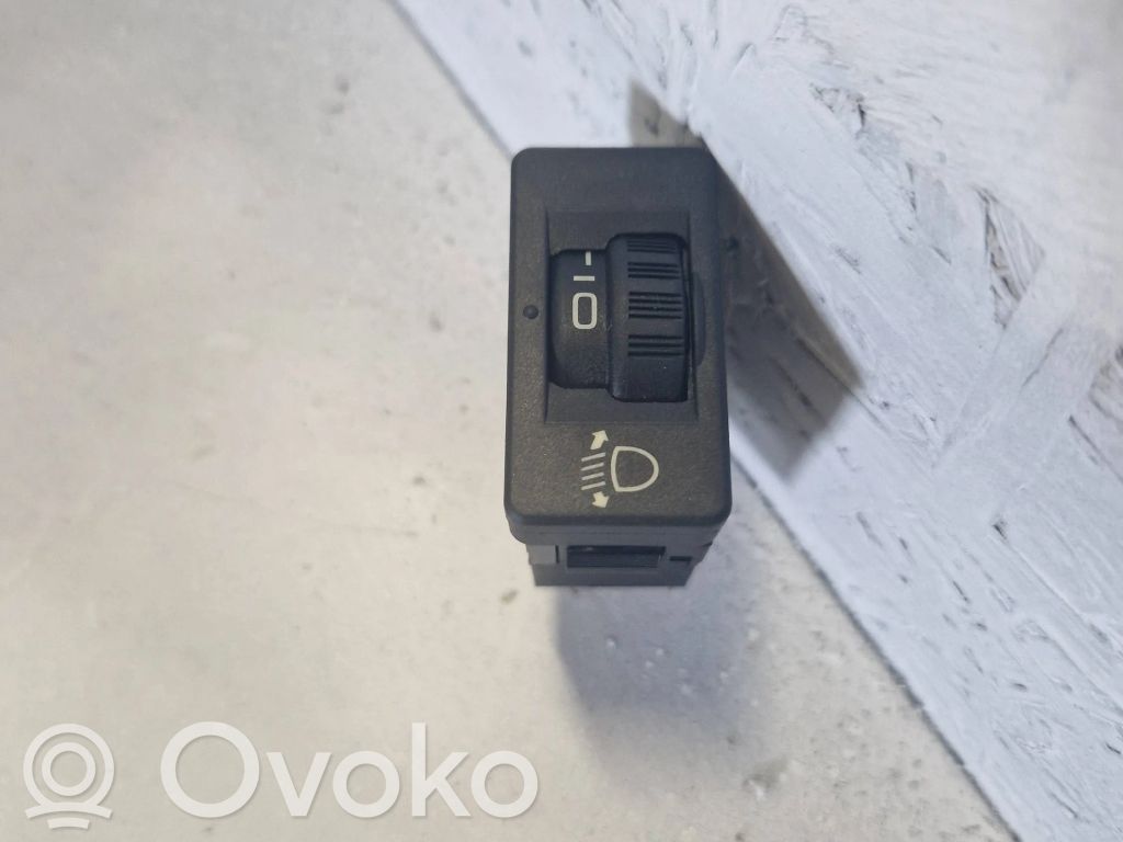 Citroen DS5 Headlight level height control switch 