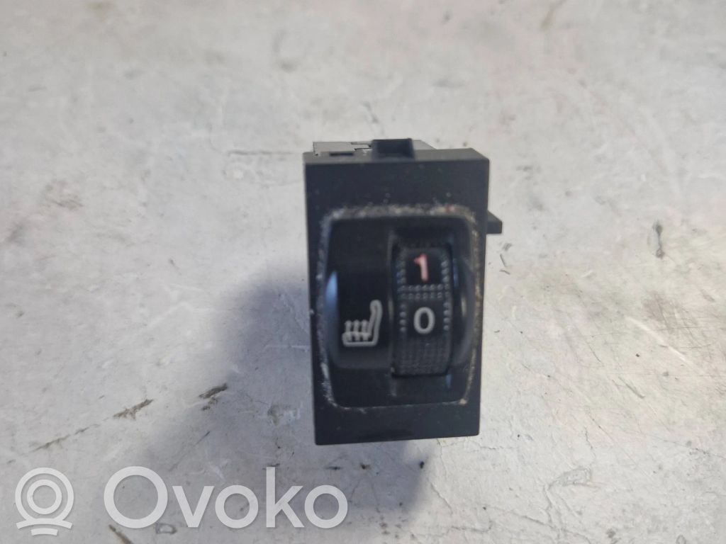Peugeot 508 Istuimen lämmityksen kytkin 