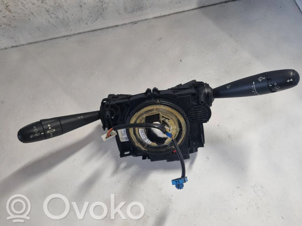 Citroen C4 II Wiper turn signal indicator stalk/switch 