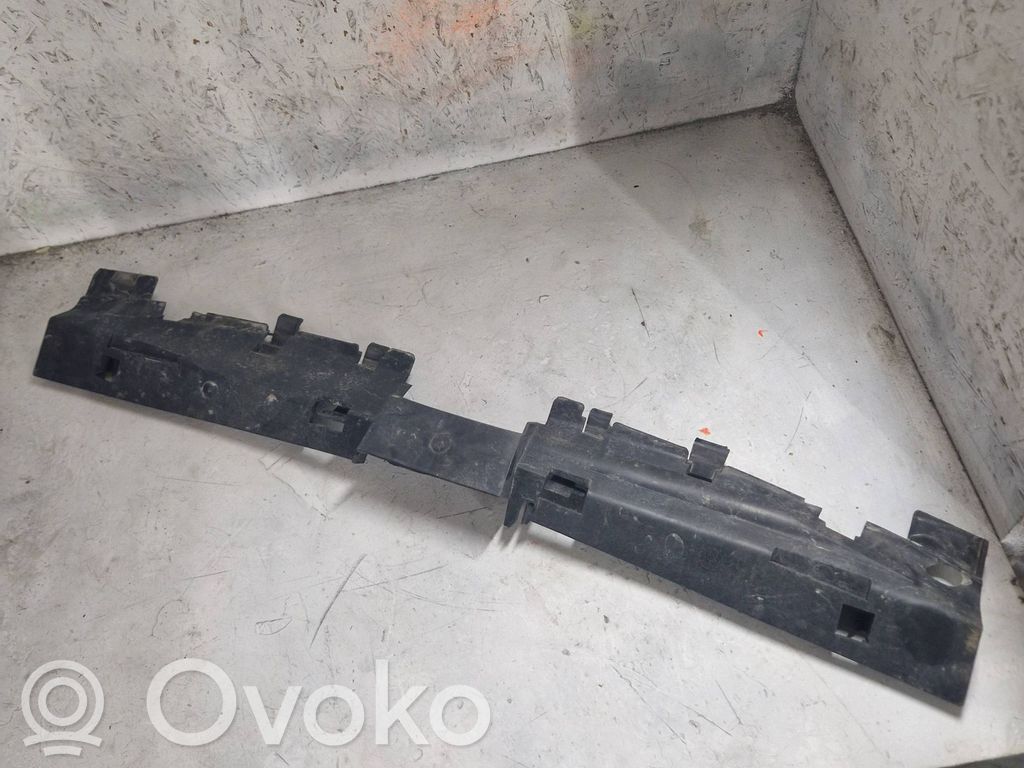 Opel Vivaro Jäähdyttimen lista 