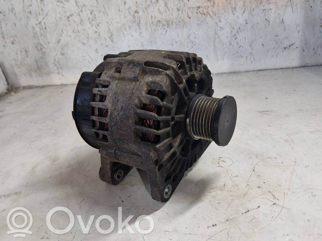 Renault Vel Satis Generatorius 