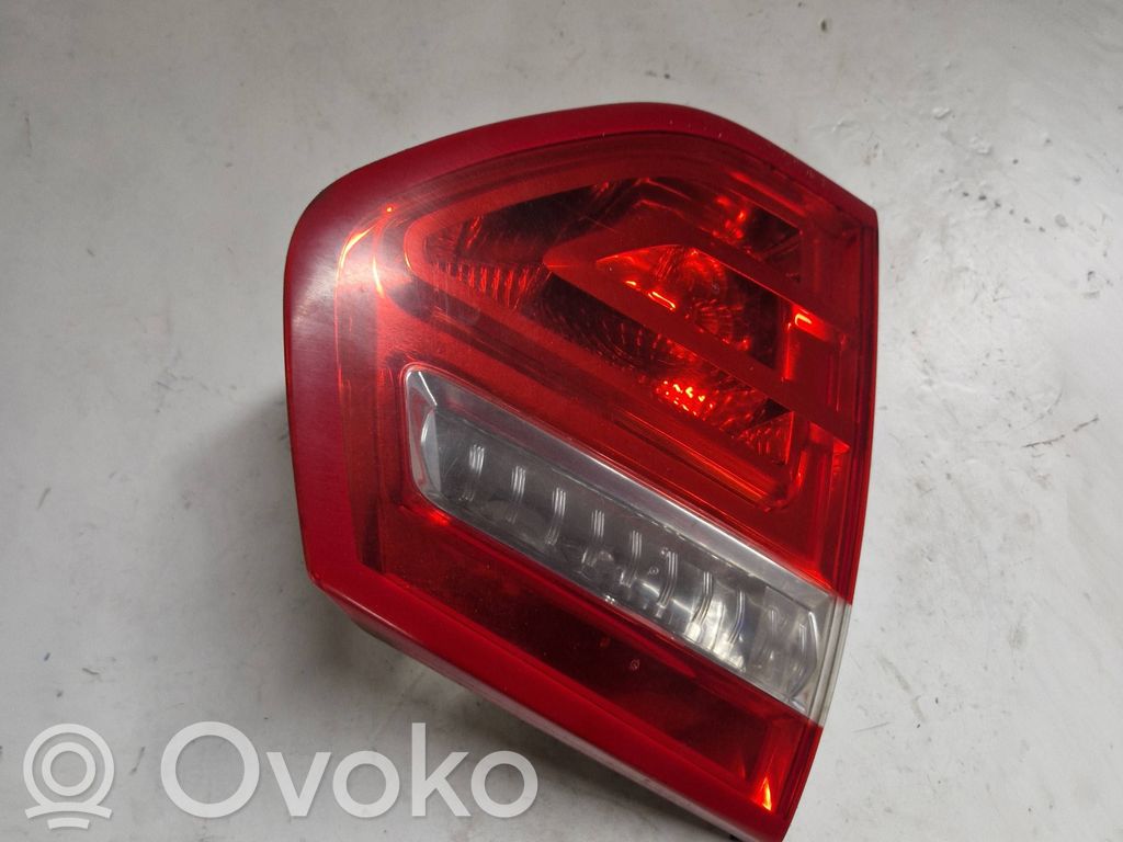 Citroen C4 I Picasso Takaluukun takavalot 