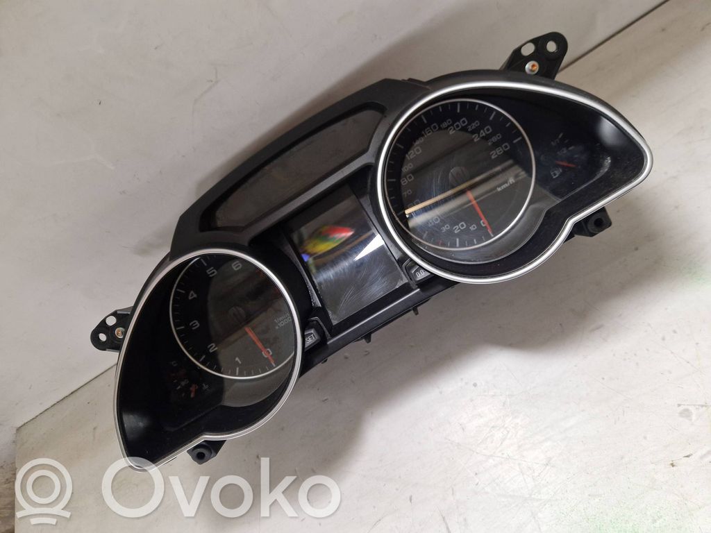 Audi A5 8T 8F Vitezometru (grup de instrumente) 