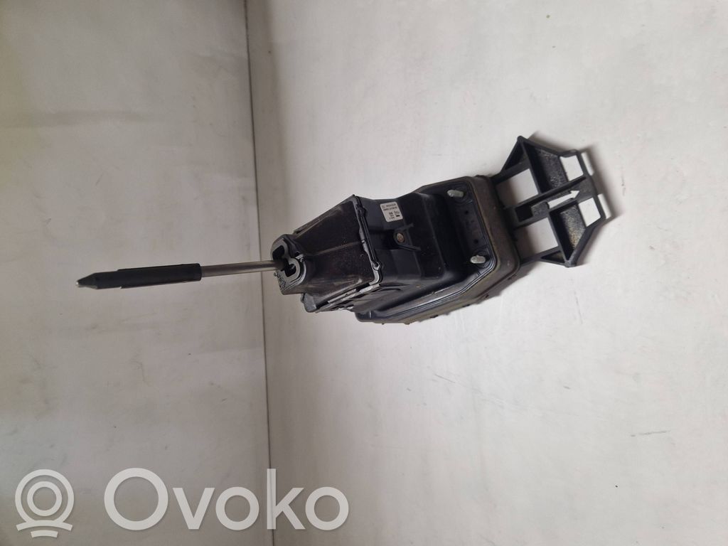 Citroen C5 Gear shifter/selector 