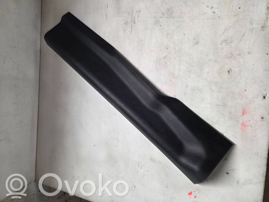 Listwa progowa przednia   FR3B6313200