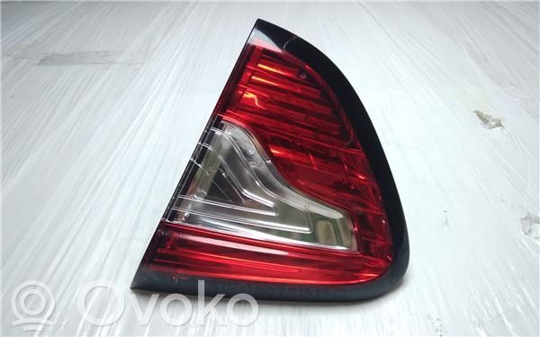 Renault Captur Takavalon polttimo 
