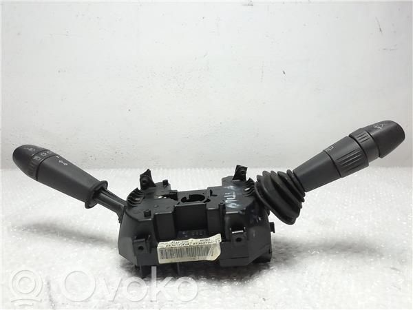 Fiat Stilo Interruptor de control multifunción 