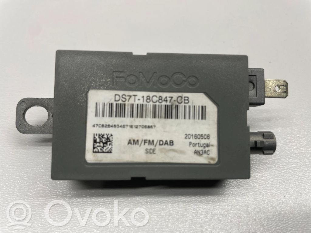 Ford Mondeo MK V Antenos stiprintuvas 