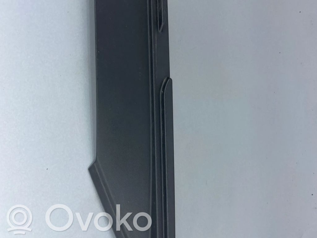 Tesla Model S Apatinis, bagažinės šono, apdailos skydas 