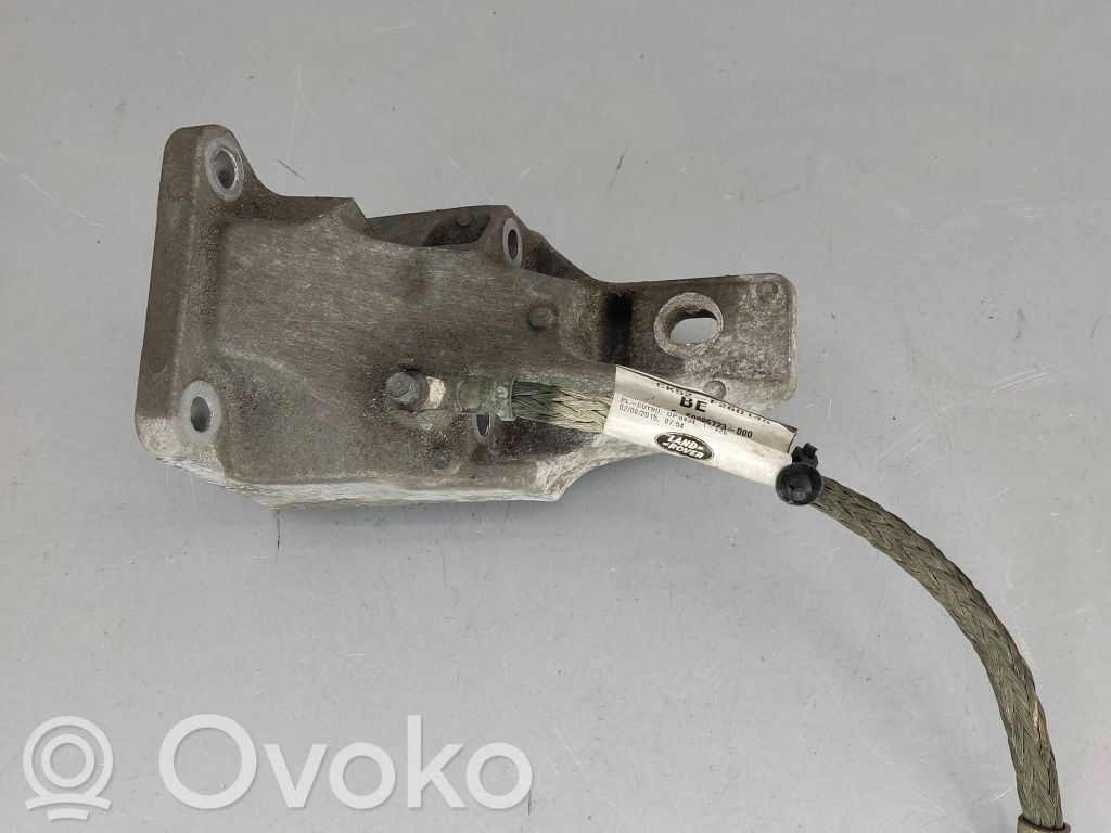 Land Rover Range Rover Sport L494 Engine mounting bracket 
