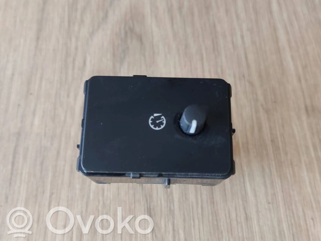Light module LCM   J8A211B652AA,18101901