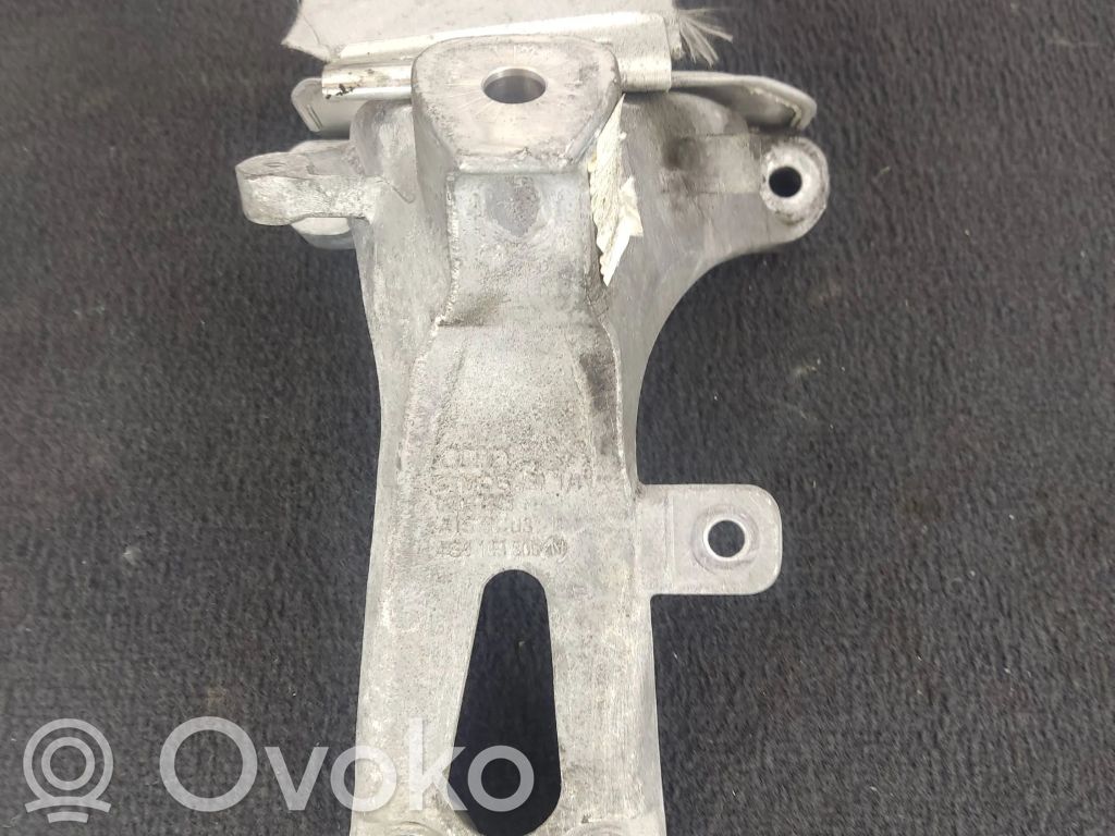 Porsche Macan (95B) Engine mounting bracket 
