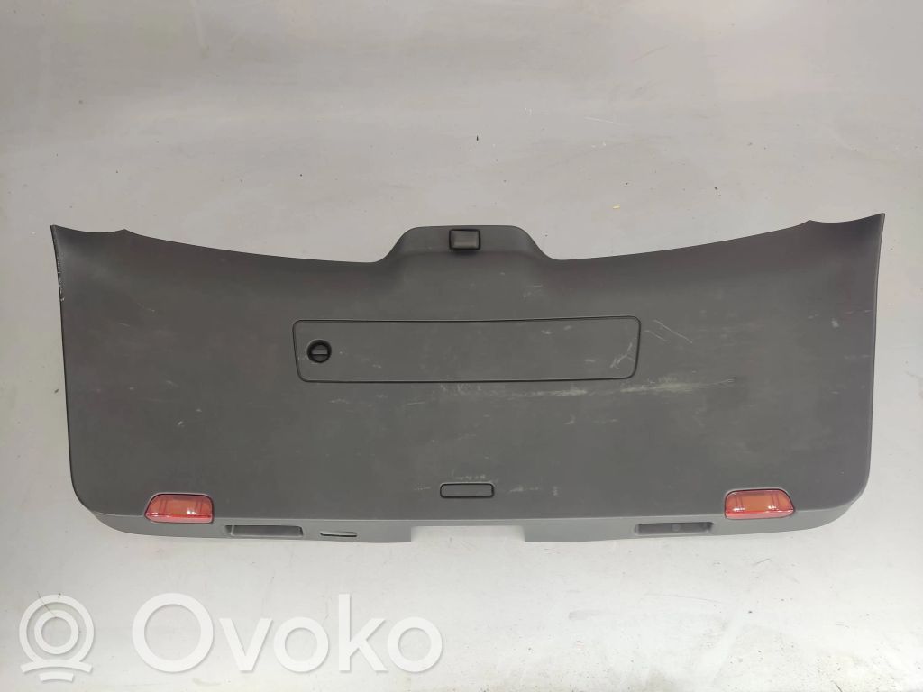 Porsche Macan (95B) Tailgate trim 