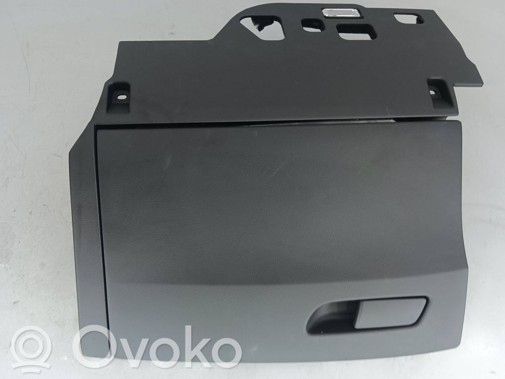 Guantera   8W1857035B,T110723