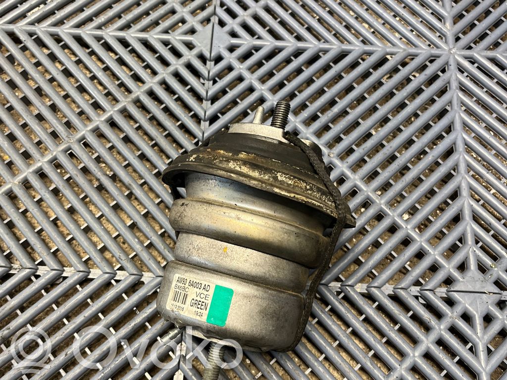 Jaguar XJ X351 Engine mount bracket 
