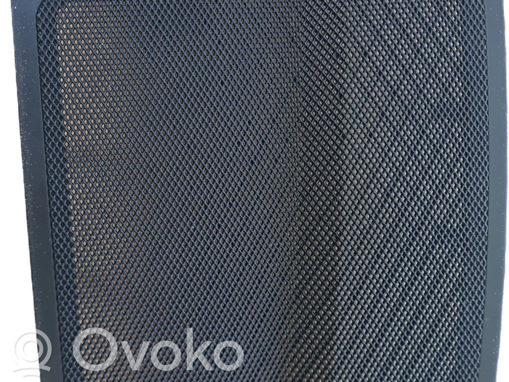 BMW 5 E60 E61 Centrinio garsiakalbio apdaila 