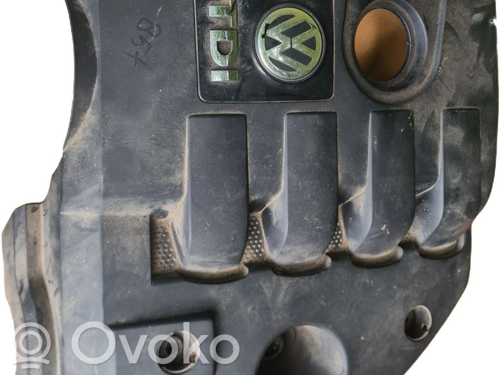 Volkswagen PASSAT B5.5 Moottorin koppa 