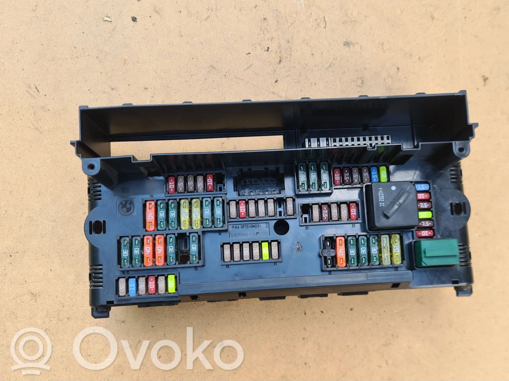 BMW 5 F10 F11 Saugiklių blokas 