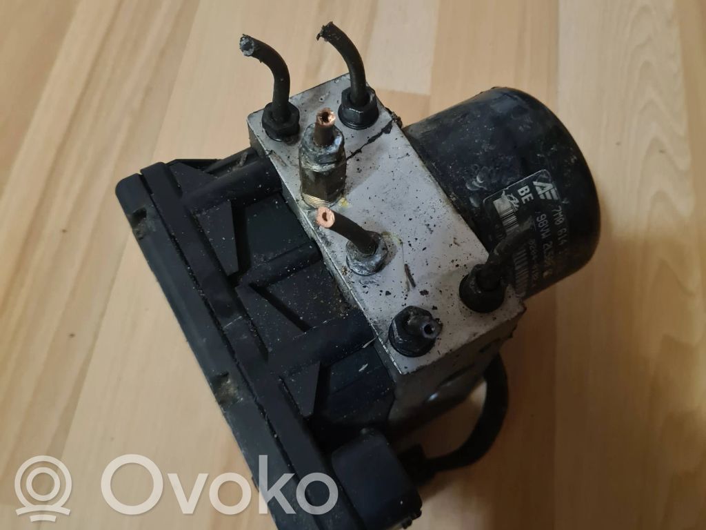 Volkswagen Sharan ABS bloks 