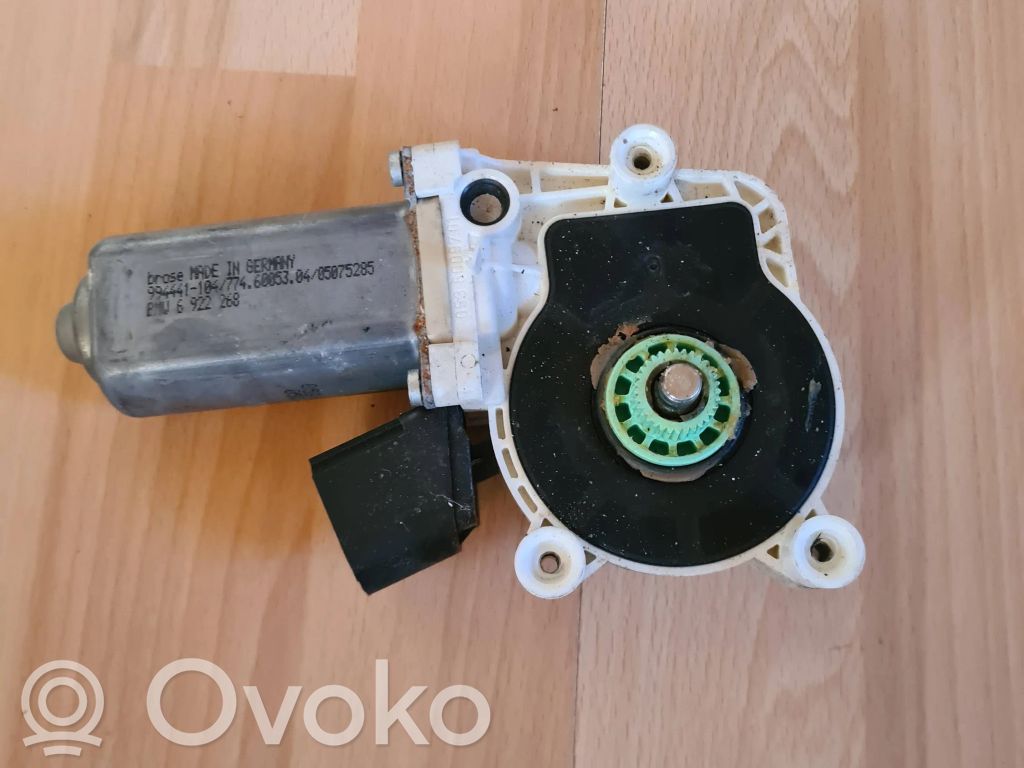 BMW 5 E60 E61 Front door window regulator with motor 
