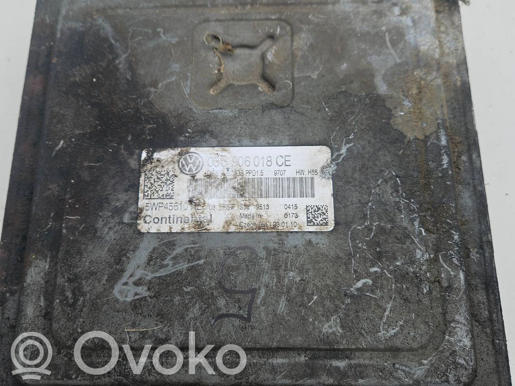 Volkswagen PASSAT B6 Engine control unit/module 