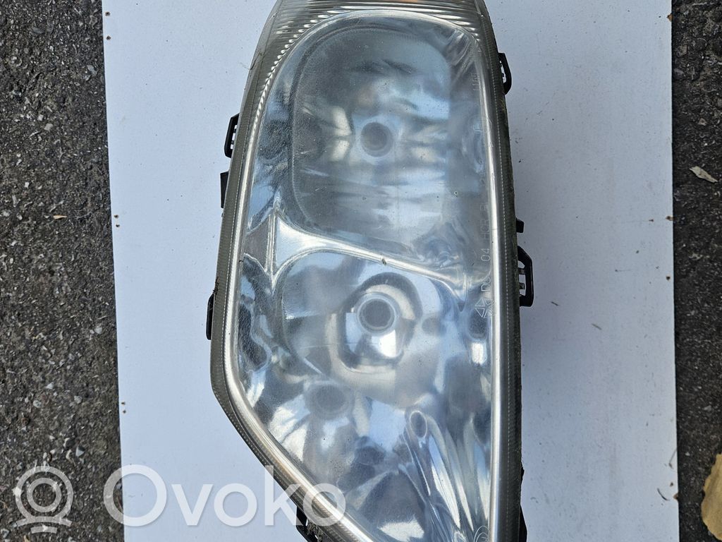 Chrysler Voyager Headlight/headlamp 