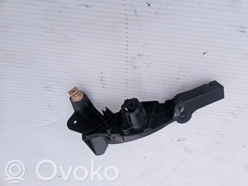 BMW X5 E70 Engine bonnet (hood) release handle 