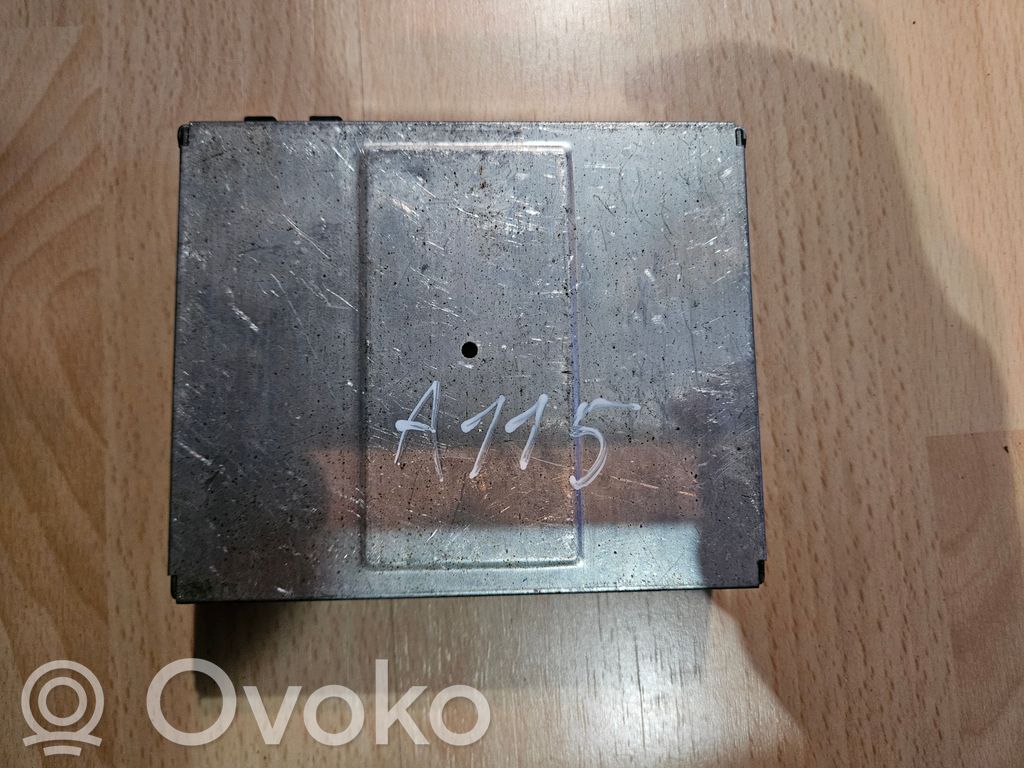 Volkswagen PASSAT B5.5 GPS navigation control unit/module 
