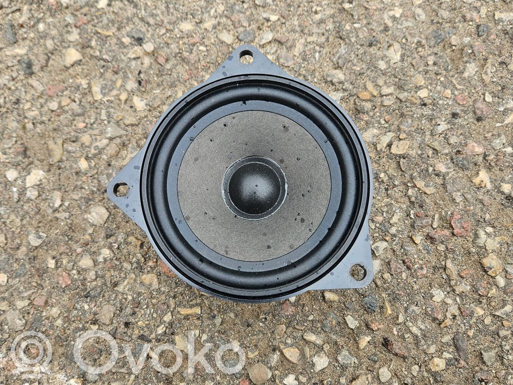 BMW X3 E83 Altavoz de la puerta delantera 