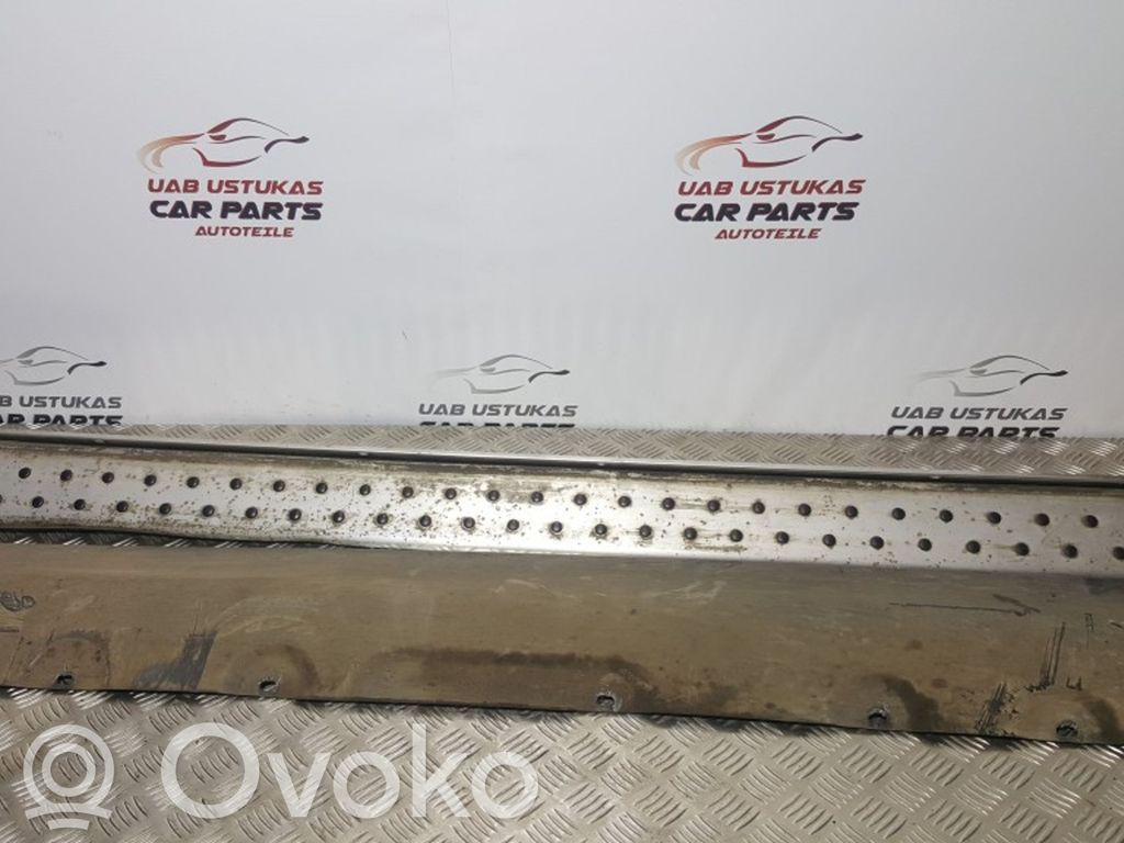 BMW X5 E53 Pastiprinimas slenksčio 