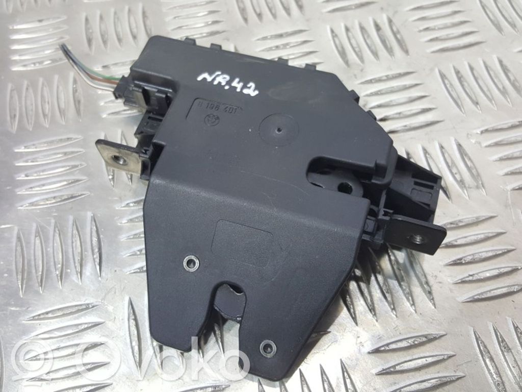 Tailgate/trunk/boot lock/catch/latch   8196401