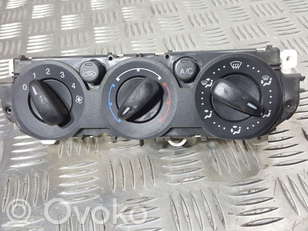 Ford Mondeo MK IV Climate control unit 