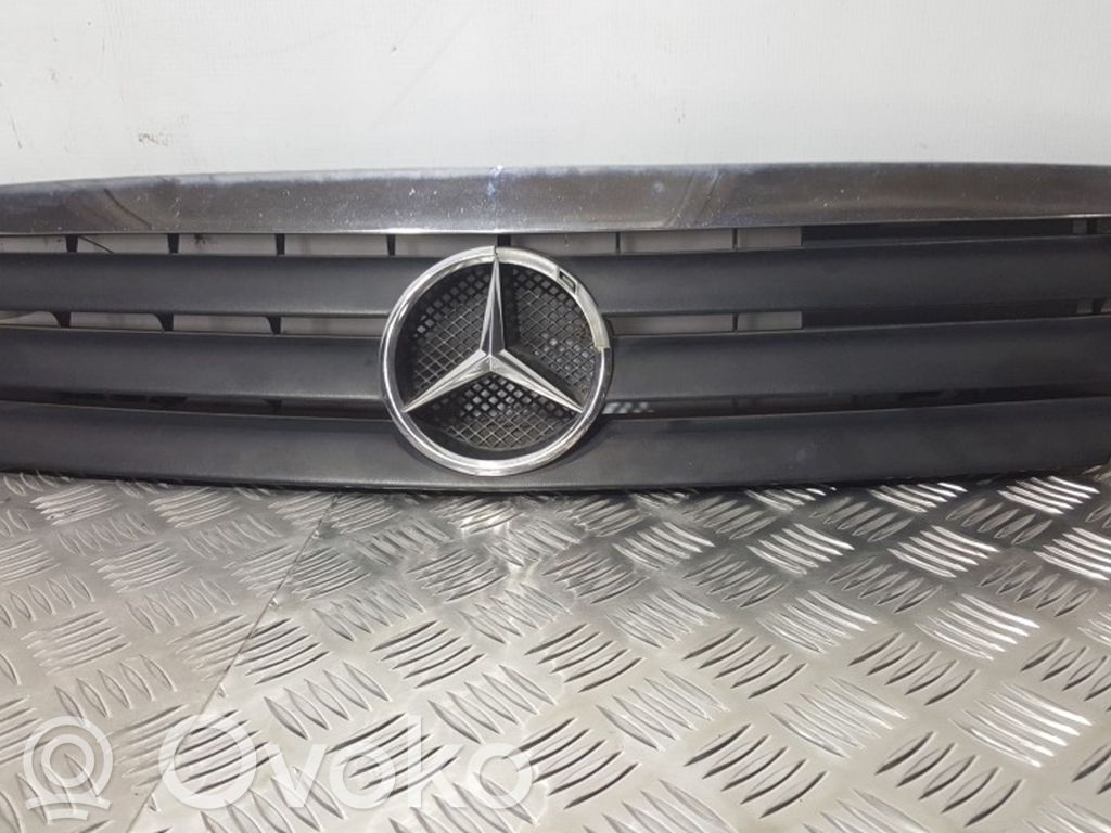 Mercedes-Benz A W168 Front grill 
