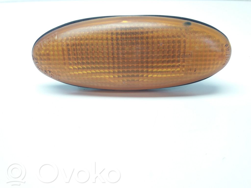 KIA Sephia Front fender indicator light 