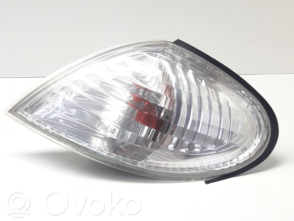 Nissan Almera Front indicator light 