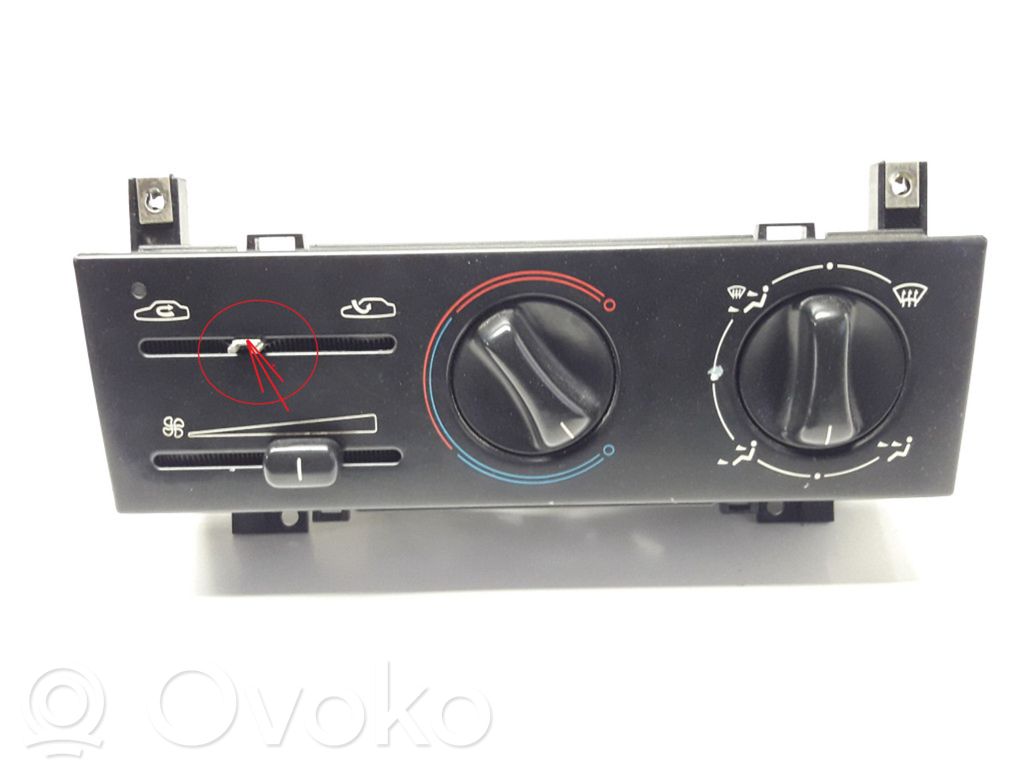 Peugeot 406 Climate control unit 