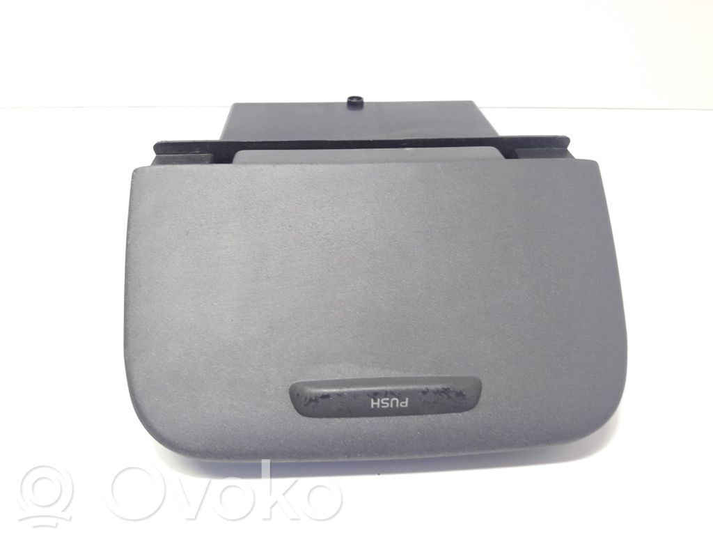 Volvo S70  V70  V70 XC Ashtray (front) 